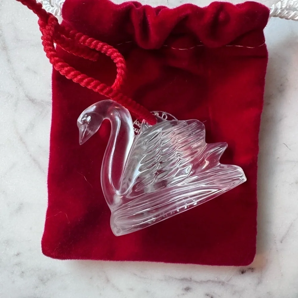 Waterford Crystal VTG Swans a Swimming 12 Days of Christmas Ornament - 2001